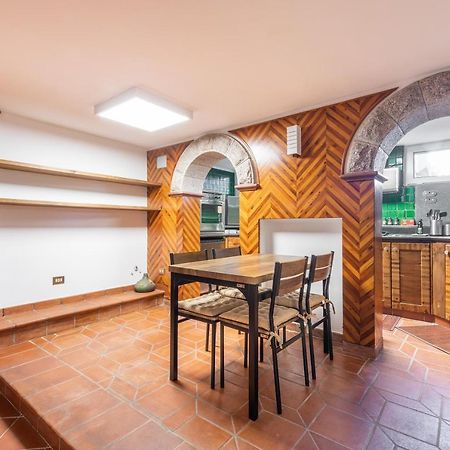 La Casa Davanti Al Mare 夸尔图-圣埃莱娜 外观 照片